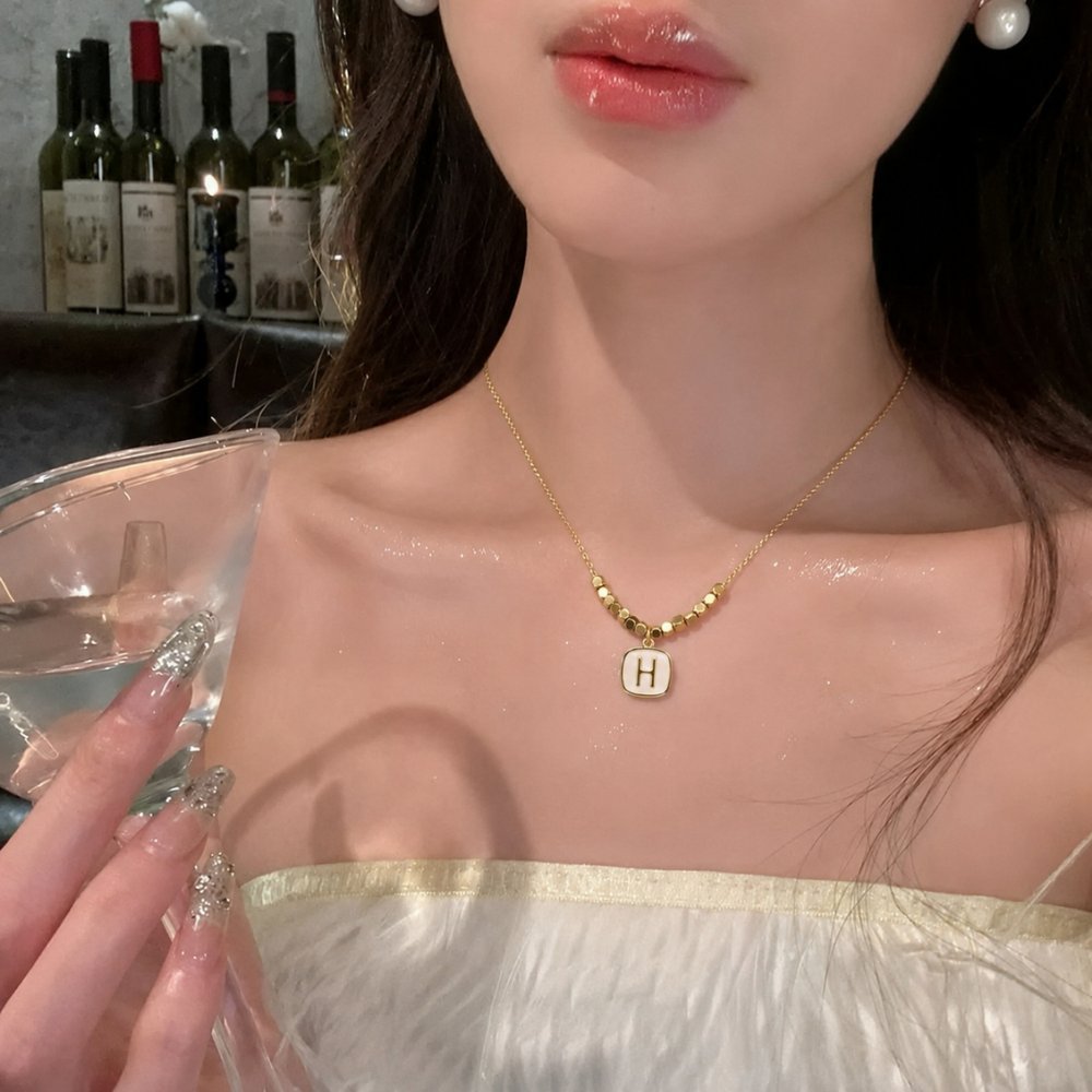 SIGNATURE H Necklace - Image 4