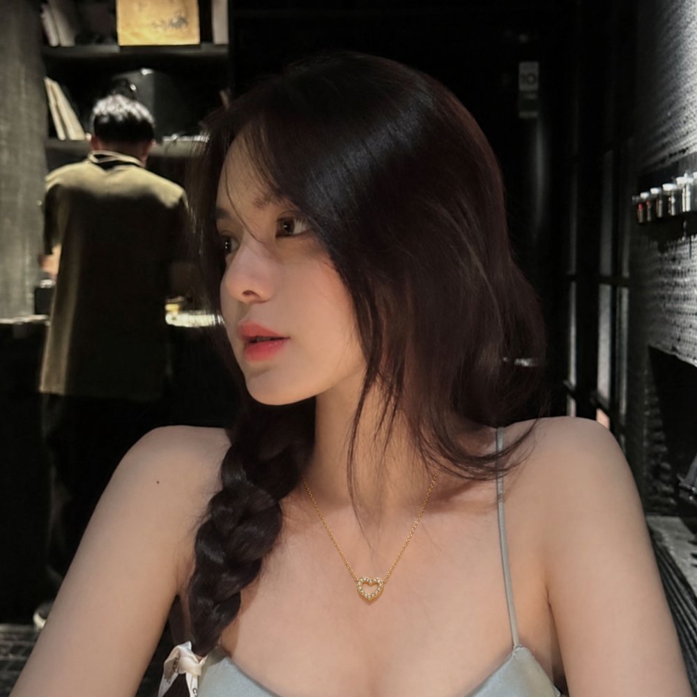 LUMINOUS HEART Necklace - Image 2