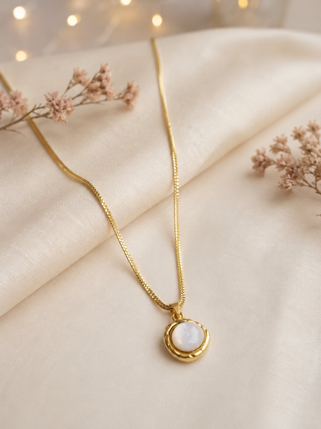 Precious Pearl Necklace - Image 3
